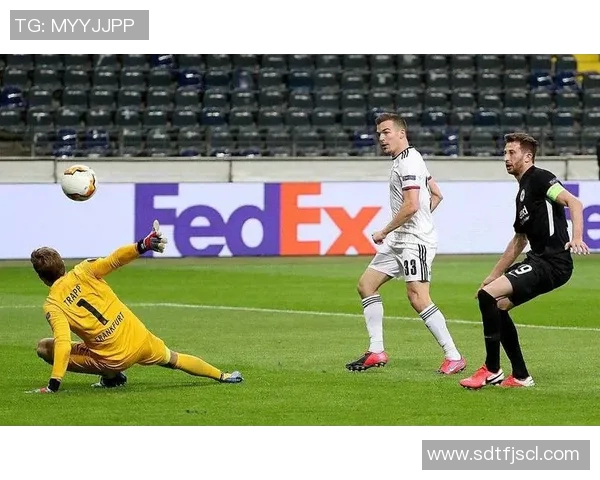 弗赖堡客场失利，德甲排名下滑至第六位：面对挑战，球队如何重拾信心？