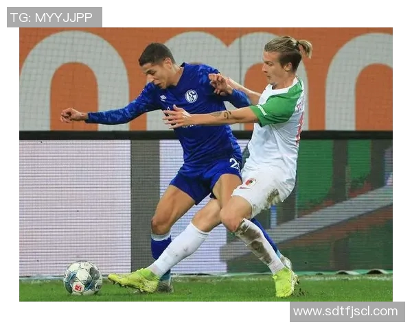 沙尔克04客场硬战科隆被逼平